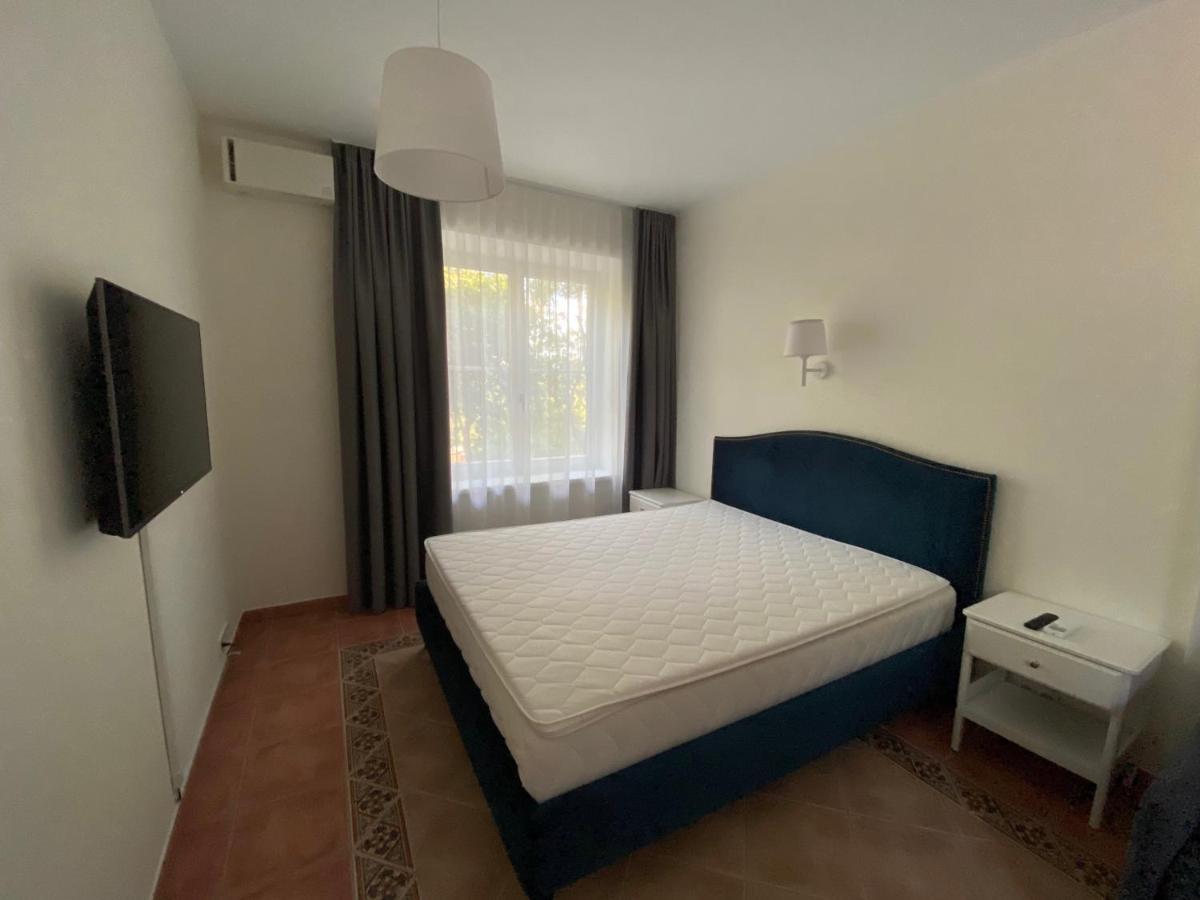 Dvi Nidos Hotel Bagian luar foto