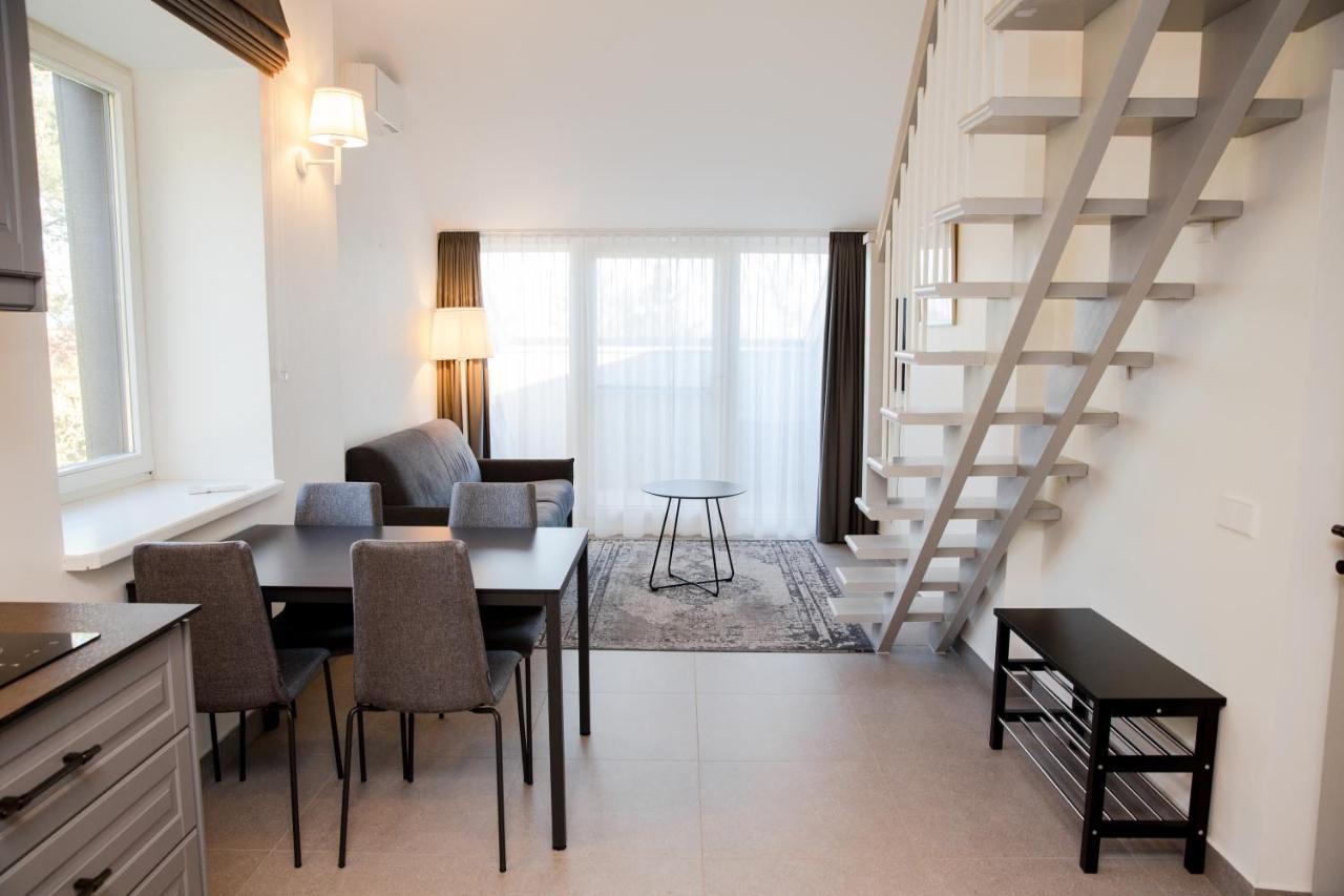 Dvi Nidos Hotel Bagian luar foto